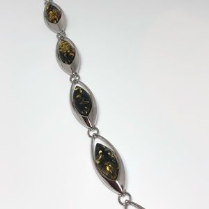 Amber bracelet (AB5)